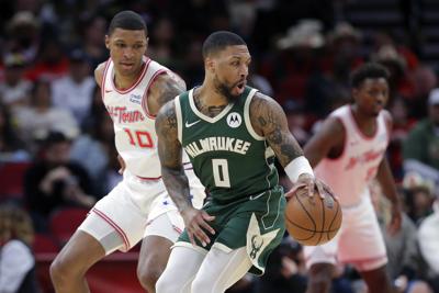 Bucks Rockets Basketball